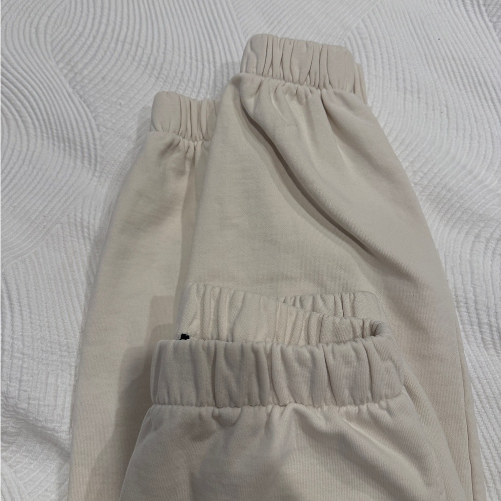 Brandy Melville Sweatpants